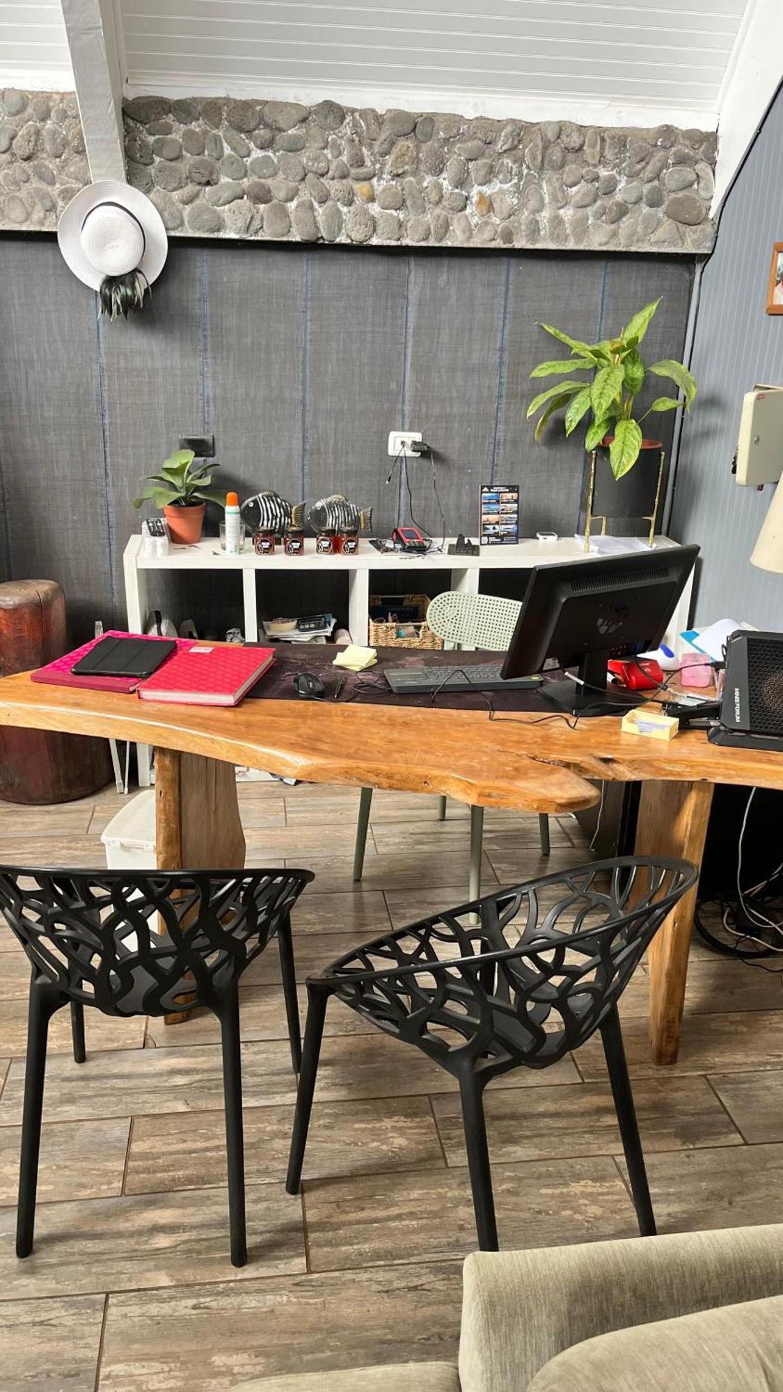 伊纳吉乌伊酒店 汉格罗阿 外观 照片